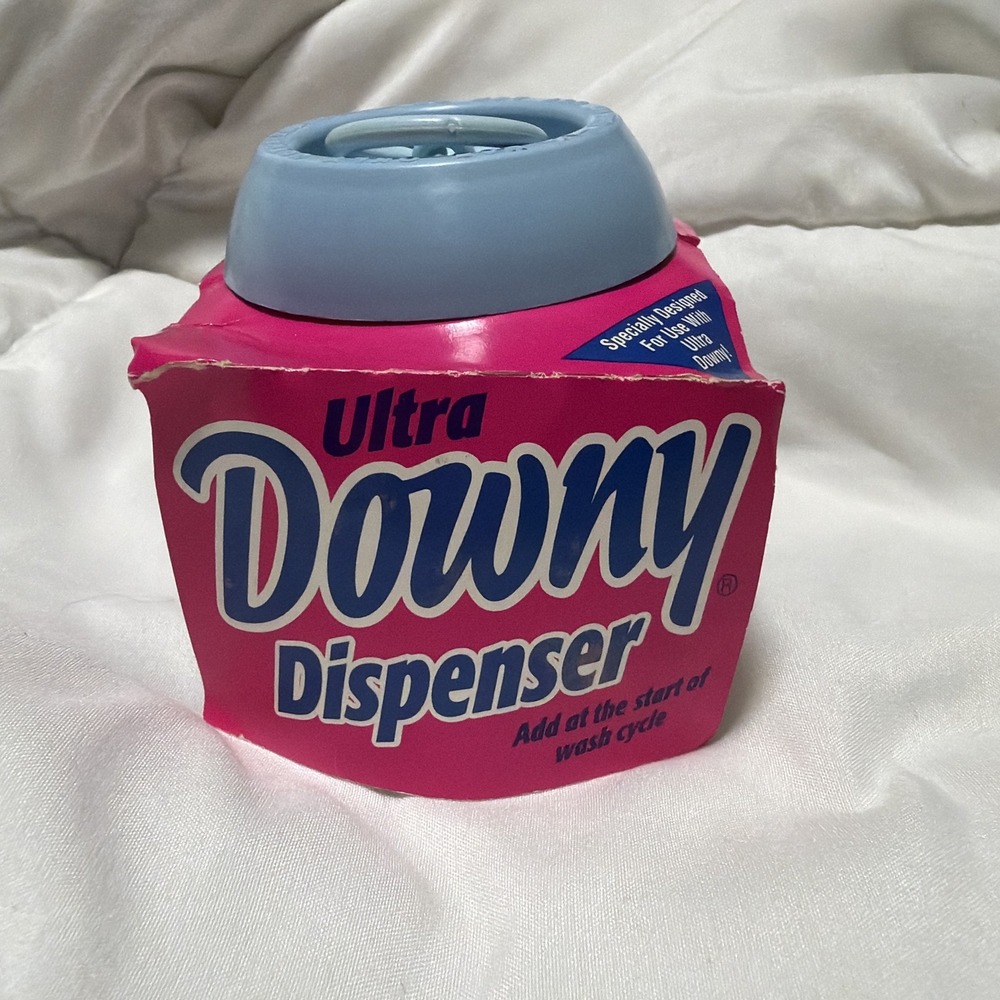 Vintage 90s Ultra Downy Ball Fabric Softener Dispenser Ball Reusable Original